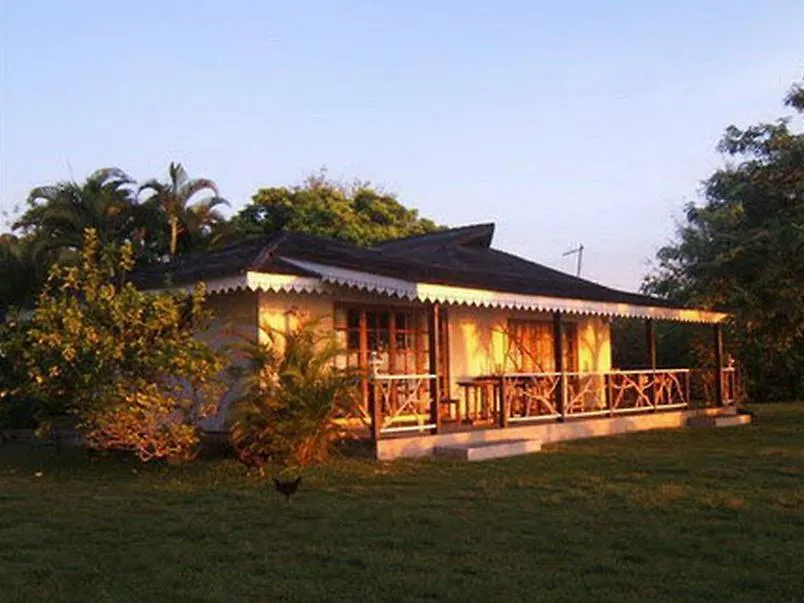 Hotel Atiapiti Opoa